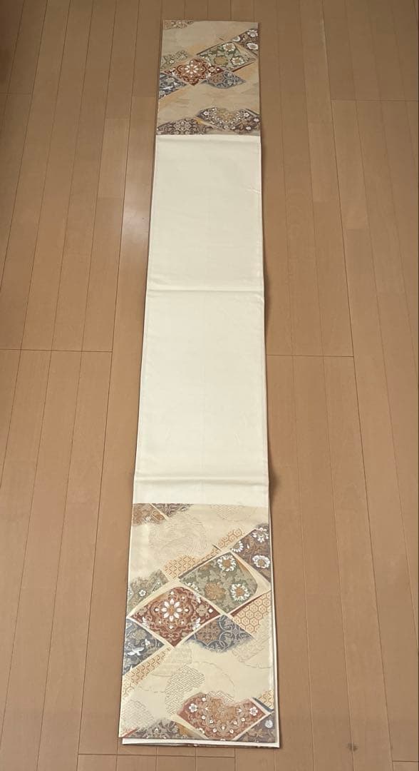 袋帯 三越誂製 正絹 色紙と雪輪 温かみのシャンパンゴールド 上品な