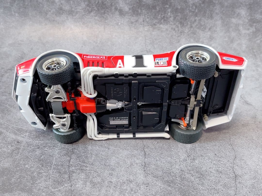 カルーセル 1 1/18 シボレー コルベット L88 優勝車 ミニカー - メルカリ