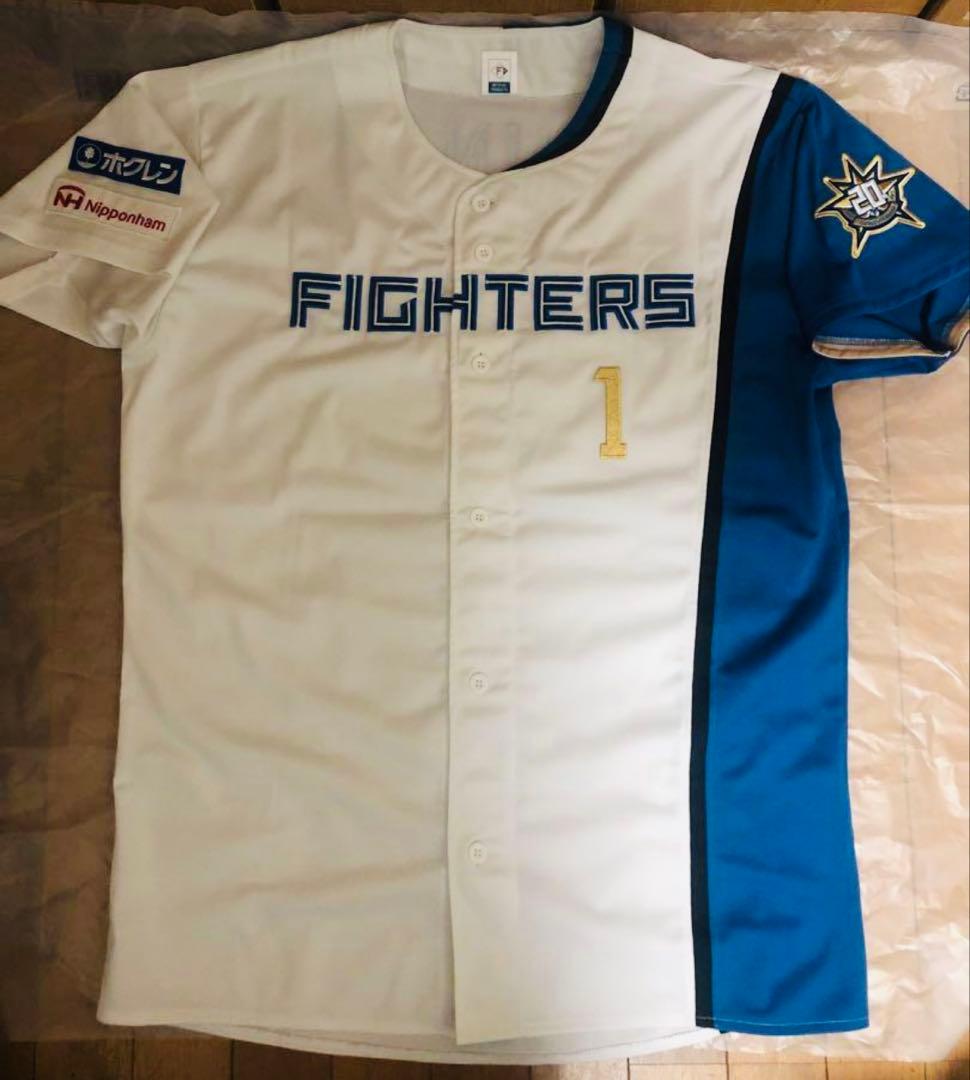 美品・希少】北海道日本ハムファイターズ レプリカユニフォーム新庄