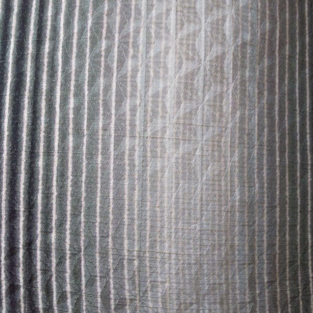 一蔵謹製・滝泰 おぼろ染め襲絞り】正絹・上質な訪問着・縞柄地模様