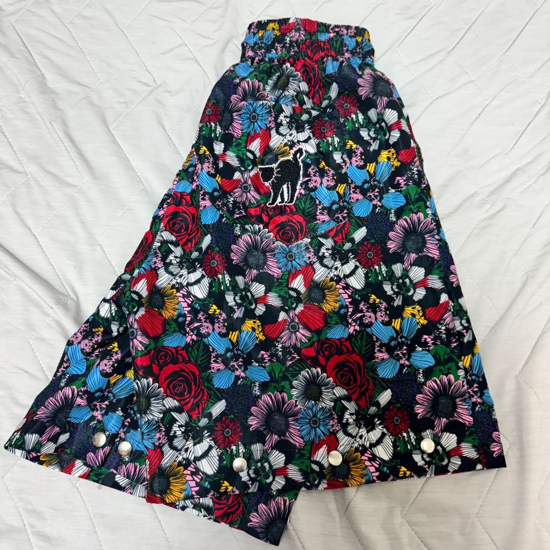 ROY REFLECT OVERJOY 『花柄2way パンツ』 - メルカリ