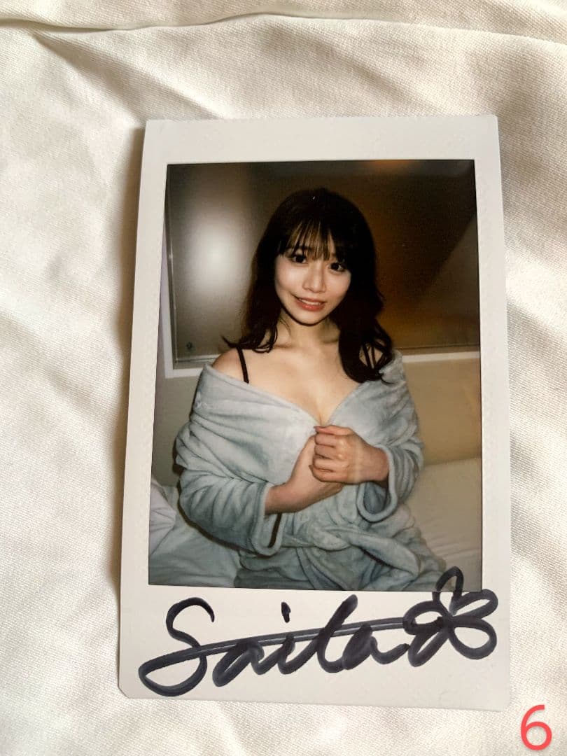 河北彩伽 河北彩花 直筆サイン入り チェキ saika kawakita - メルカリ