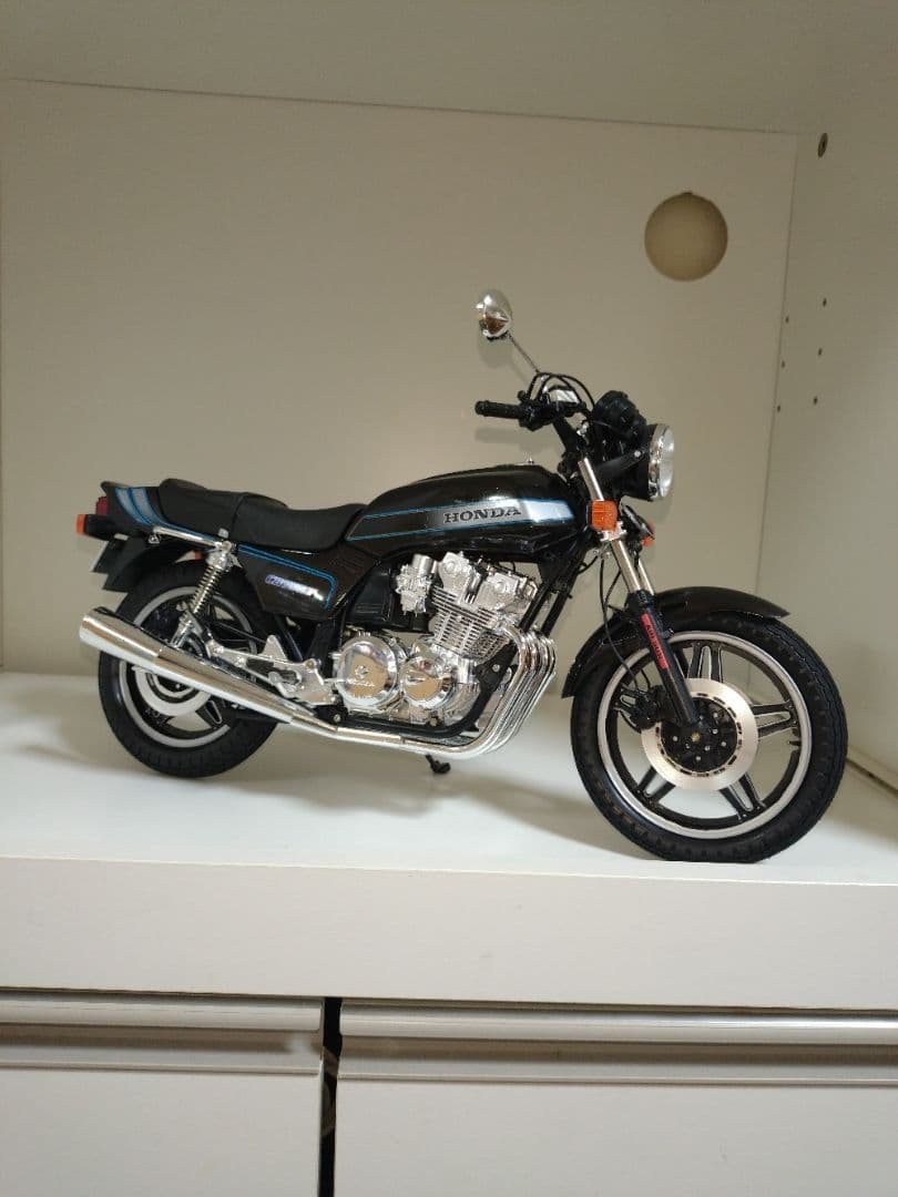 タミヤ1/6スケールバイクシリーズプラモデル完成品ホンダCB750F