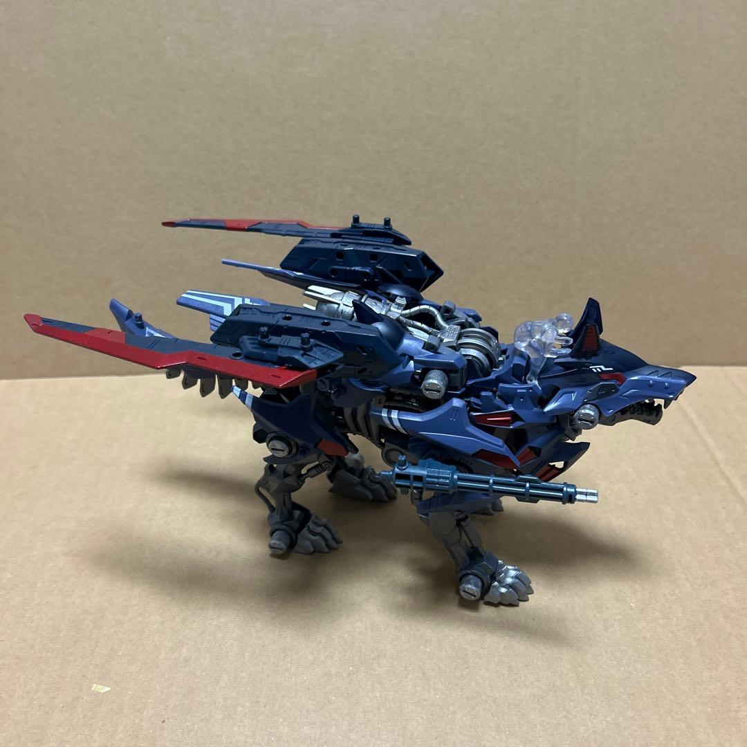 ゾイドワイルドゼロ ファングタイガー改 ハンターウルフ改 組み立て