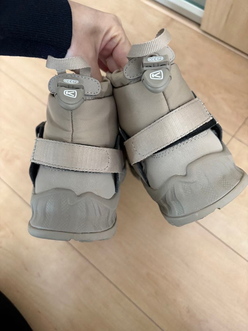 HYKE×keen スノーブーツ　ベージュ　23.5cm