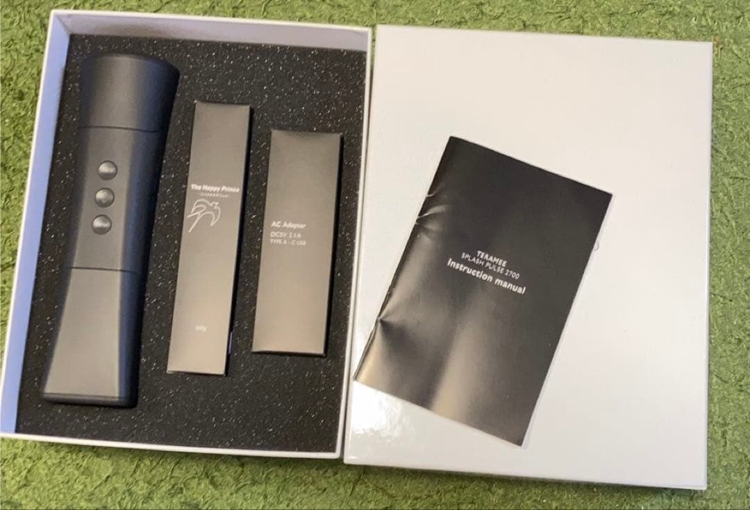 テラミースプラッシュパルス 2700 美顔器　グラントイーワンズ　新品　美容液付 テラミースプラッシュパルス2700｜「リフトケア」「頭皮ケア」が 一台