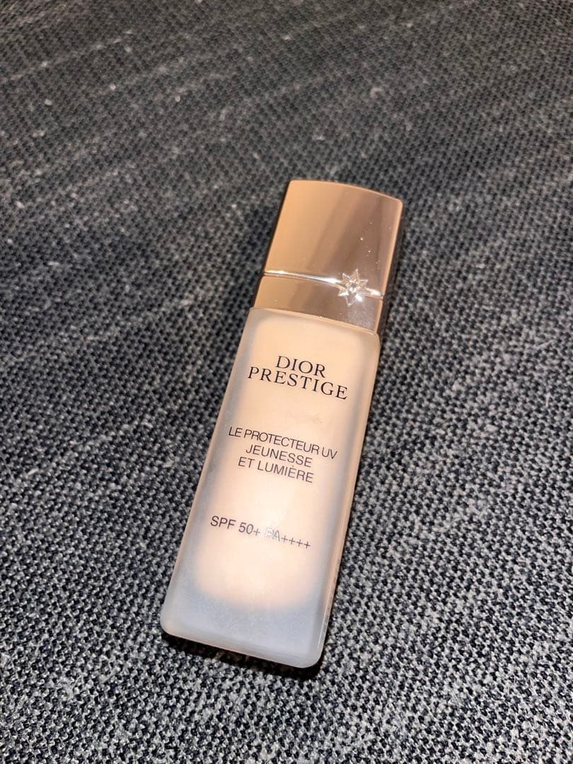 プレステージ ホワイト ル プロテクター UV ルミエール BB 00 DIOR】 プレステージ ホワイト ル プロテクター UV ルミエール (SPF50