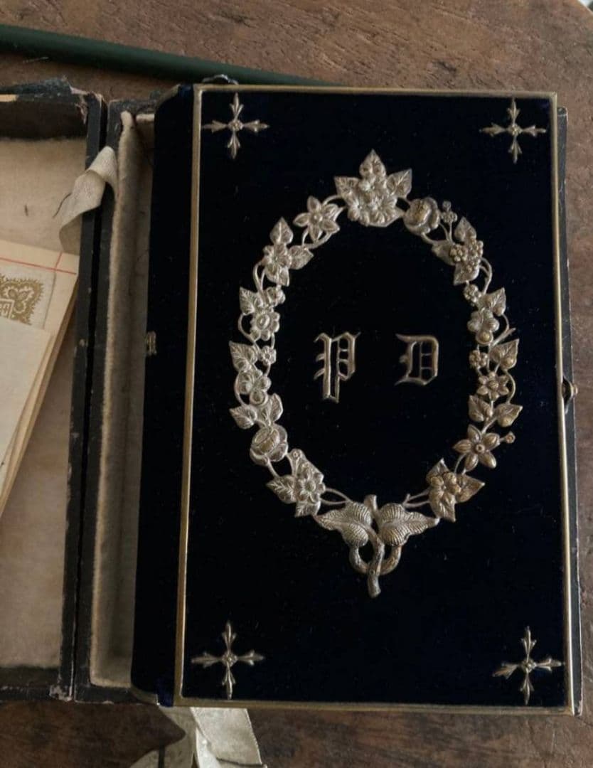フランス アンティーク モノグラム 聖書 祈祷書 装飾 古書 ヴィンテージ 希少 送料無料】チェコ アンティーク セルロイド製本 祈祷書 聖書