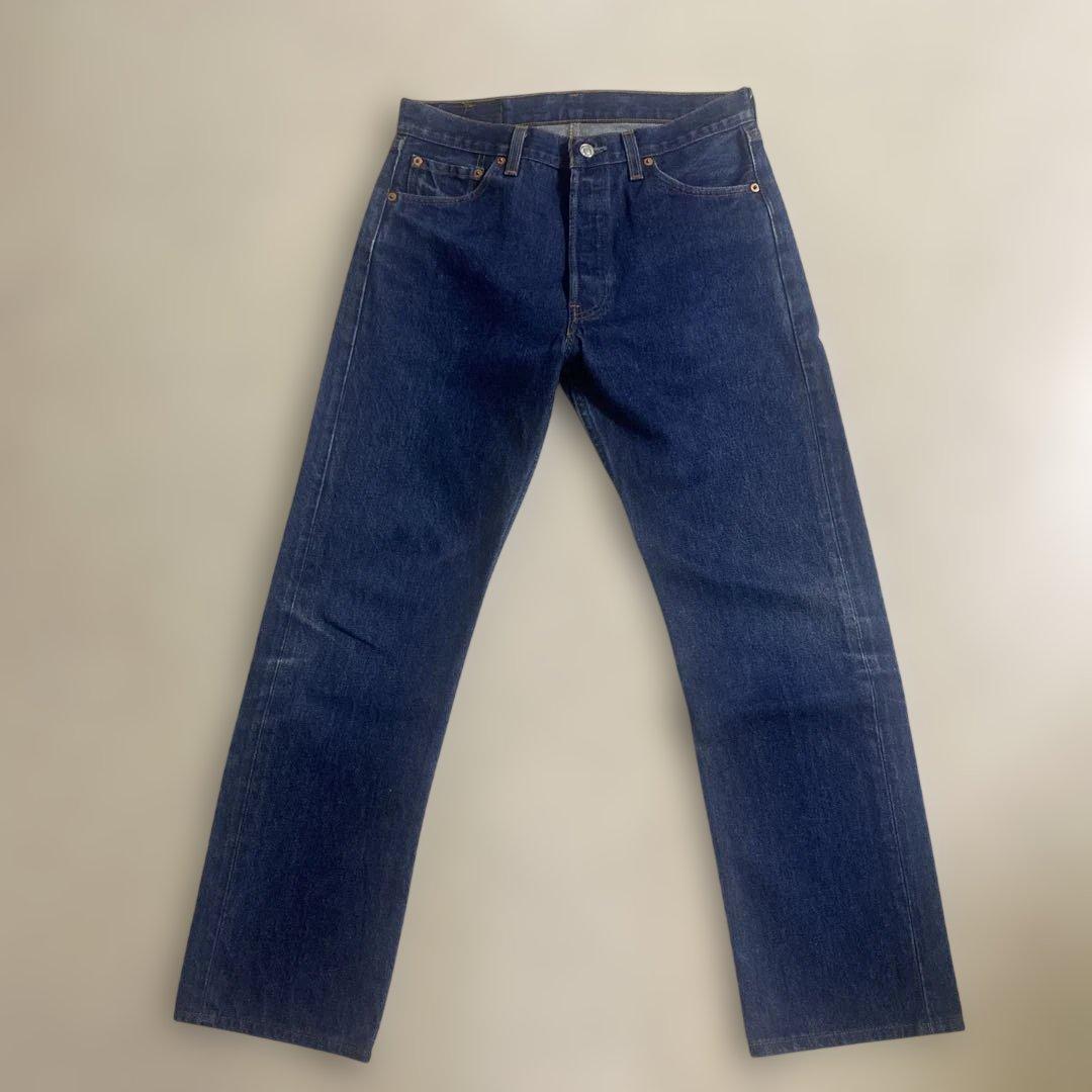 リーバイス501xx 米国製　W31 ストレートデニム Levi's 501xx 90s W31 L36 ストレートデニム赤文字 555 USA製 アメリカ