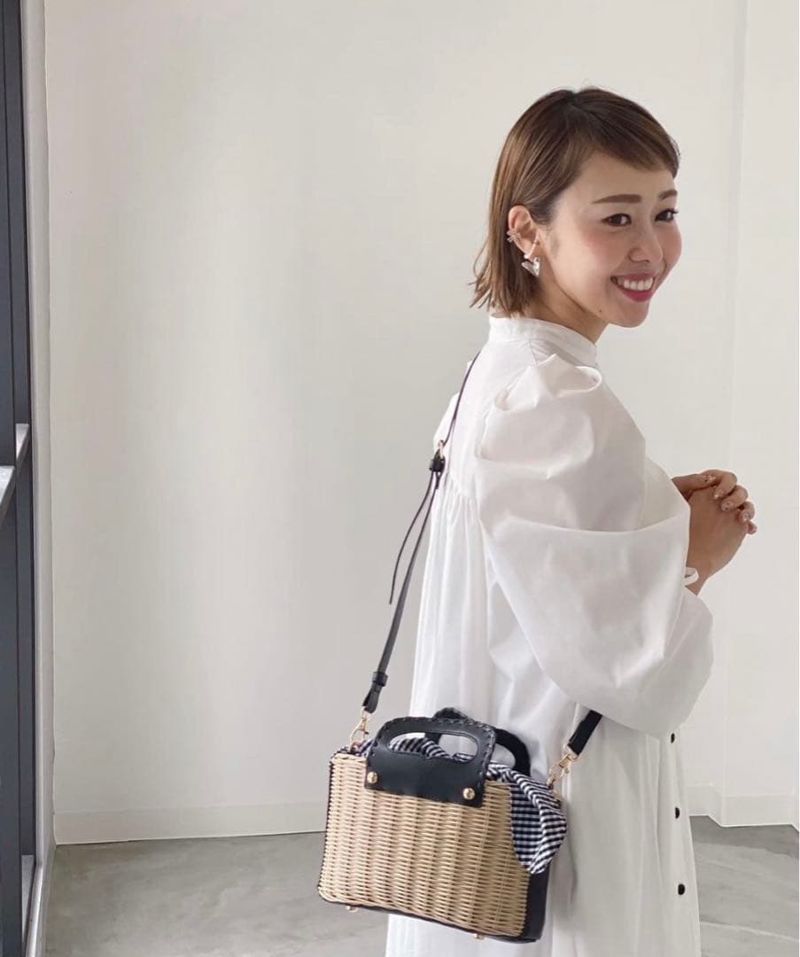 ドノバン アキロンコラボ バック ホワイト✖️ドットドノバンアキロン