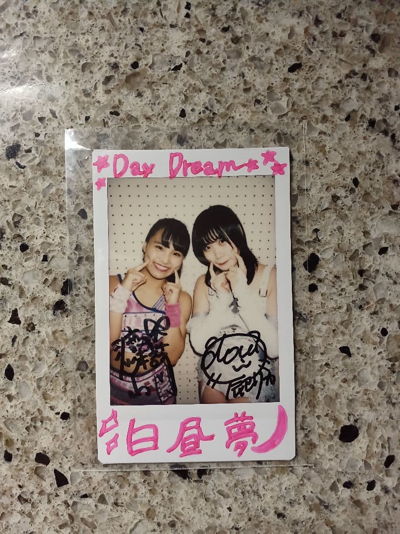 BBM 2020 女子プロレス　白昼夢　渡辺未詩 辰巳リカ　直筆サインチェキ Amazon.co.jp: BBM 2020 女子プロレス 白昼夢 渡辺未詩 辰巳リカ 直筆