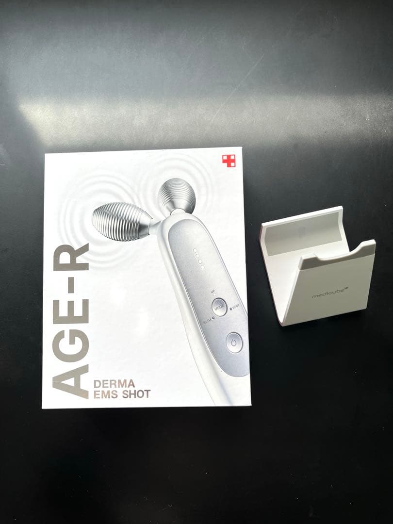 AGE-R DERMA EMS SHOT - メルカリ