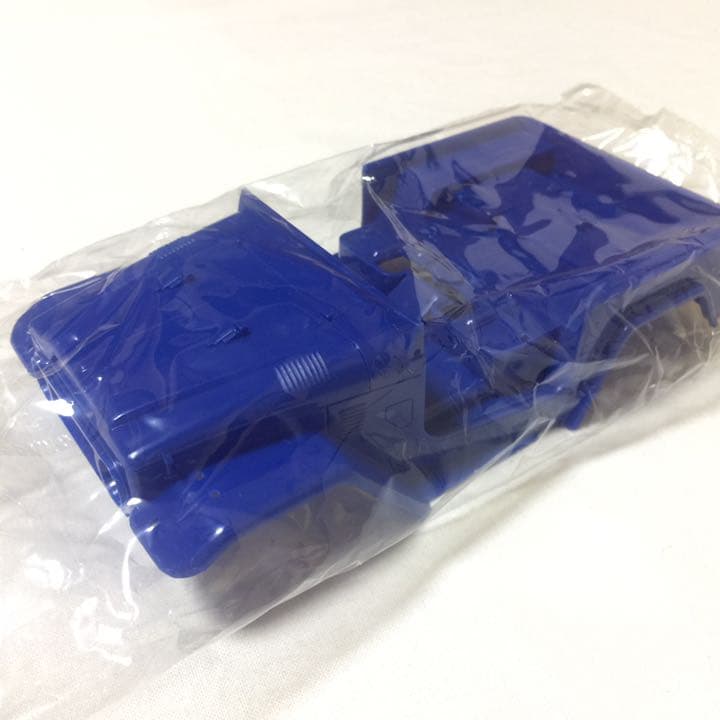 アオシマ 1/20 トヨタ ウインチ・ランクル/ST ドライバー付き 未組立