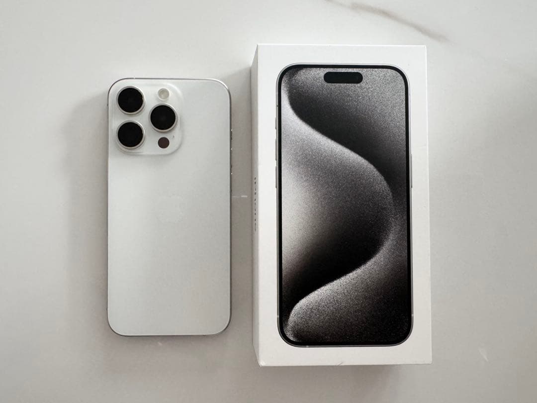 iPhone15Pro 128GB SIMフリー ホワイト iPhone 15 Pro 128GB White Titanium(Renewed) : Amazon.ca: Electronics