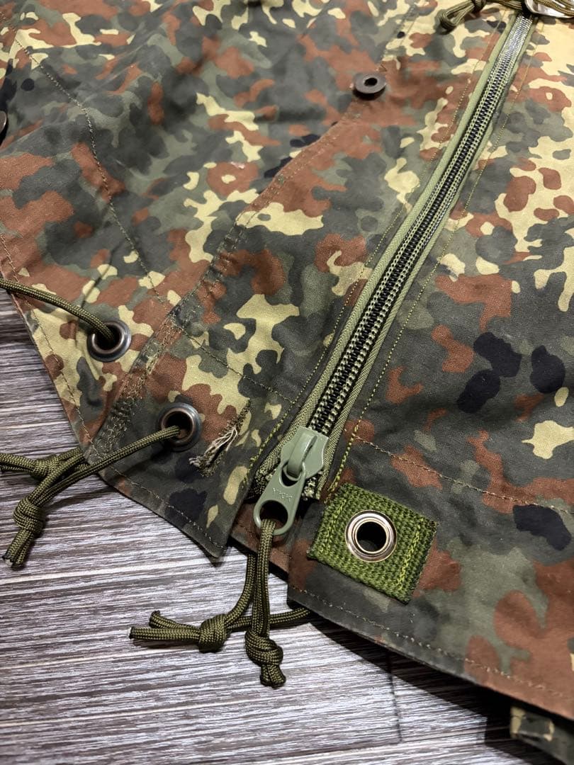 値下】ドイツ軍 パップテント 軍幕 前面ジッパー加工済／蚊帳・ロープ