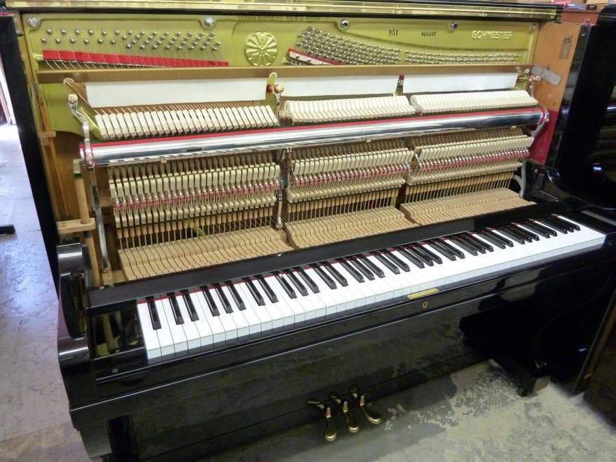 ★★★専門店整備済★シュベスター★No.51★オーバーホール（弦・他全交換）済み