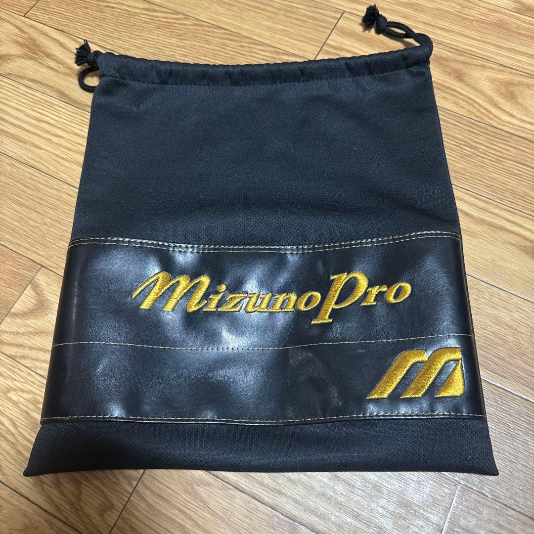 3*8様 ミズノプロ硬式用 BIG M 復刻版 三浦大輔モデル - メルカリ
