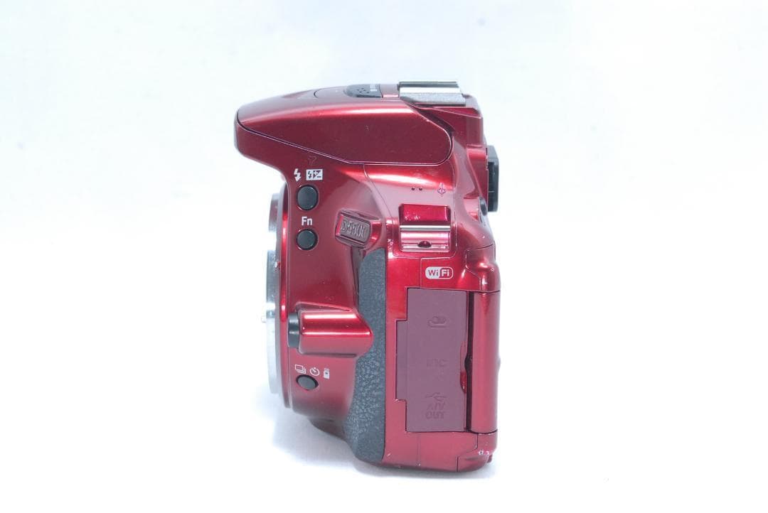 画像転送可能✨Nikon D5500 レッド 一眼レフ 初心者 スタート - メルカリ