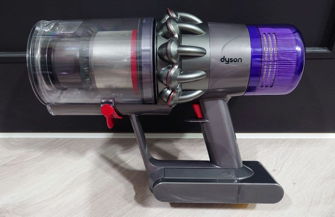 ⑥ダイソン dyson V11 SV14 本体のみ エコモード66分 Amazon | ダイソン 掃除機 コードレス Dyson V11 Fluffy SV14 FF