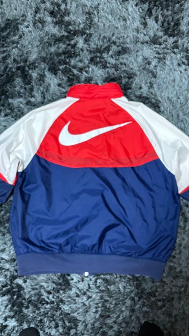 NIKE ナイロンジャケット ベイビーわるきゅーれ 伊澤彩織、まひろXL