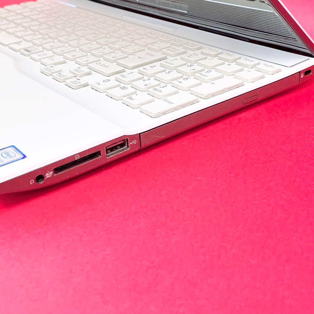 Windows11✨️Corei7薄型ノートパソコン16GBカメラSSDブルーレイ