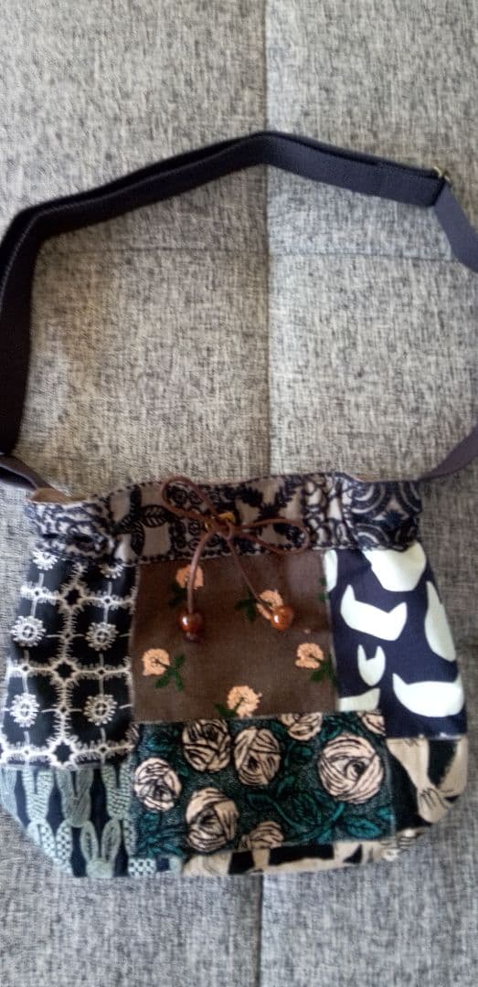 専用　新品ミナペルホネン ドローストリングバッグ foresttile　巾着 ⚮̈ミナペルホネン forest tile ライトブルー ネリオバッグ 巾着バッグ