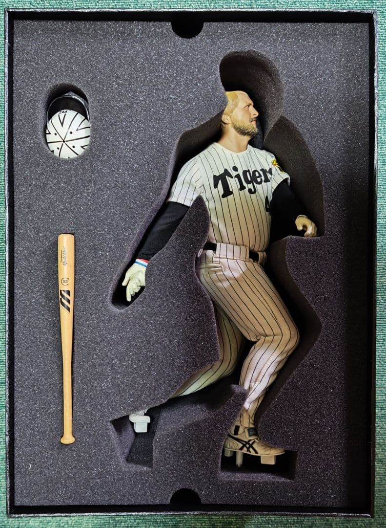 阪神タイガース ランディ・バース 44番 フィギュア - メルカリ