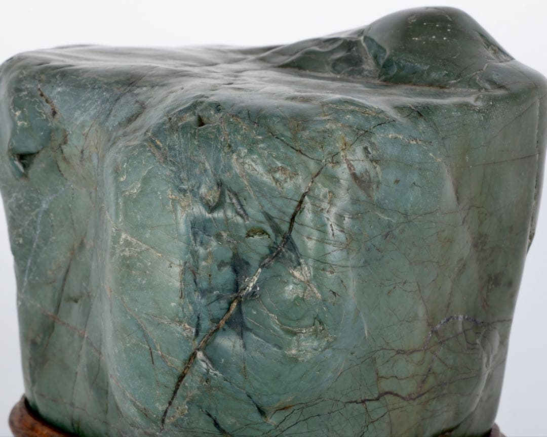 ウ*ム様 神居古潭石 水石 北海道産 8.4kg 台座付 鑑賞石 盆石 景石 天