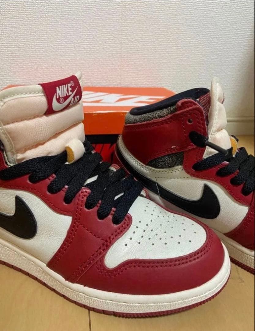 ナイキ エアジョーダン1 Lost & Found/Chicago エア ジョーダン 1 2022 