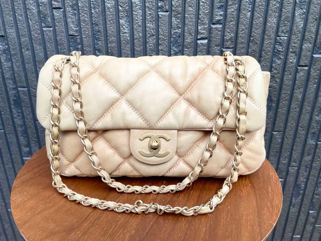 シャネル　マトラッセ　チェーンショルダー　Wチェーン　ターンロック　肉厚 ◇新作ターンロック◇CHANEL チェーンウォレット マトラッセ (CHANEL