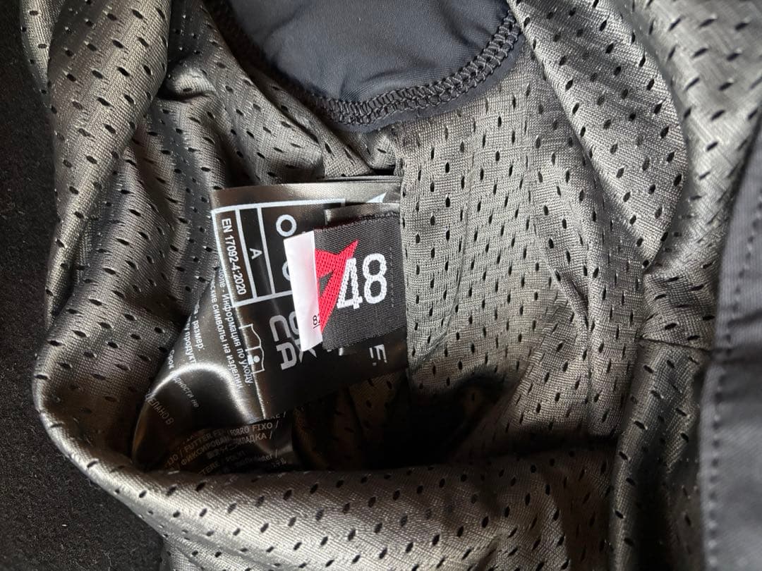 ほぼ未使用」DRAKE 2 SUPER AIR TEX PANTS 48 - メルカリ