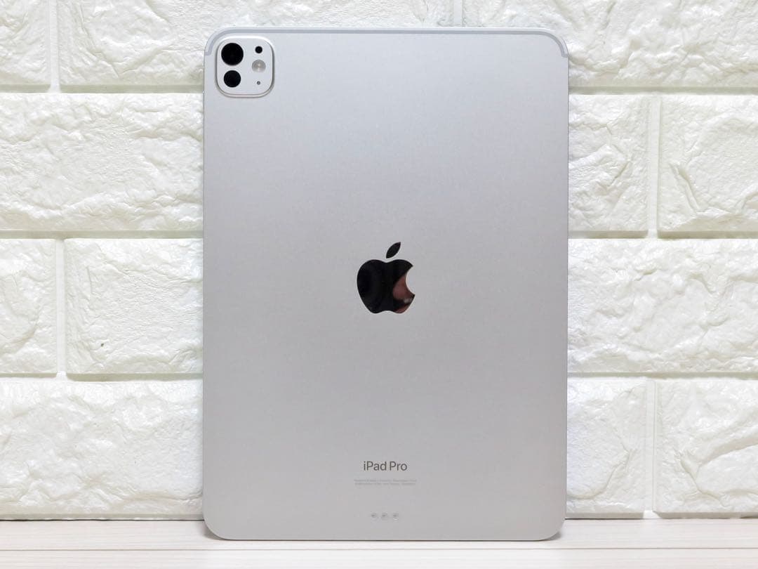 M4 iPadPro 11インチ Wi-Fi 256GBシルバーMVV93J/A - メルカリ