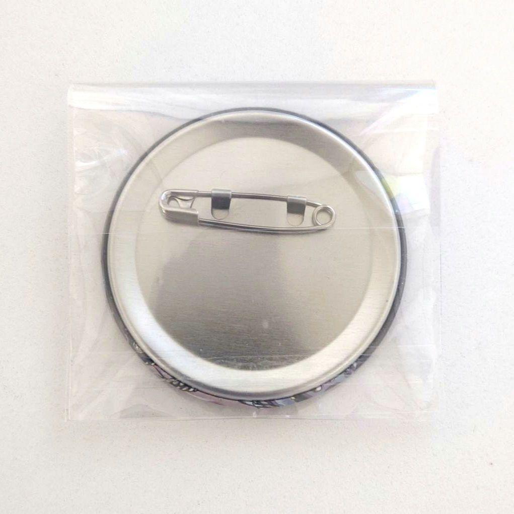 クロノヴァ プロパガンダ しゃるろ 缶バッジ - メルカリ