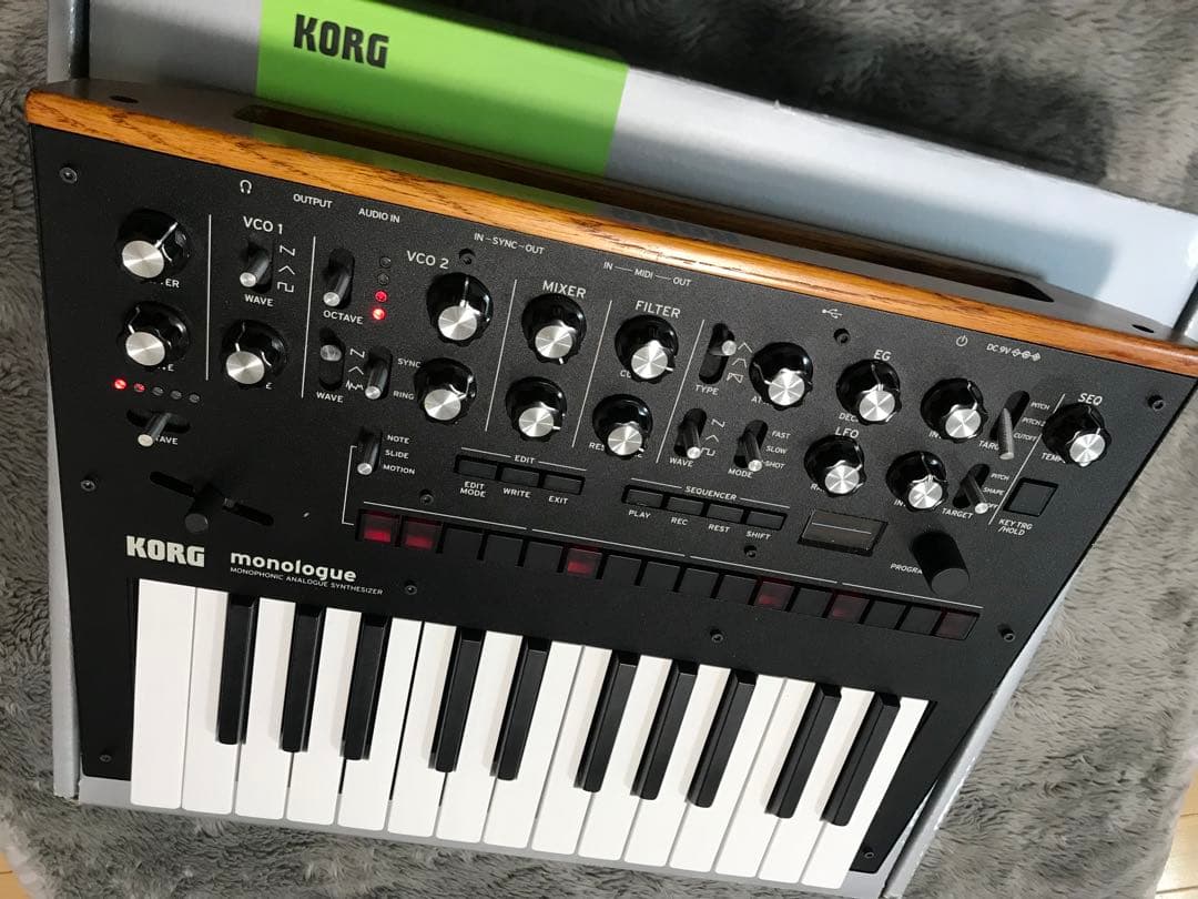 KORG monologue モノフォニックアナログシンセサイザー ツマミ交換済