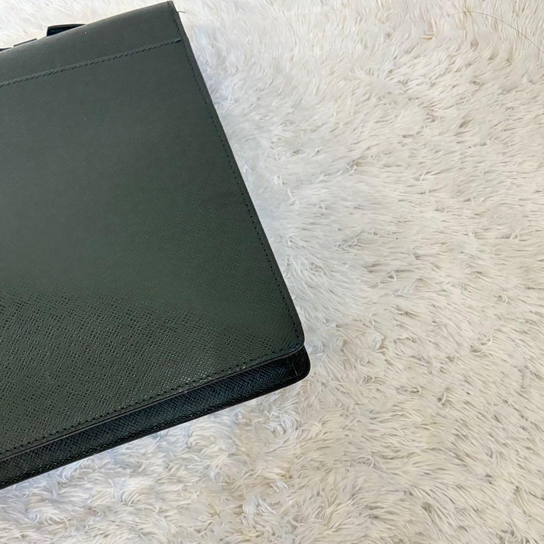 極美品 LOUIS VUITTON ルイヴィトン M30074 鍵付き エピセア - メルカリ