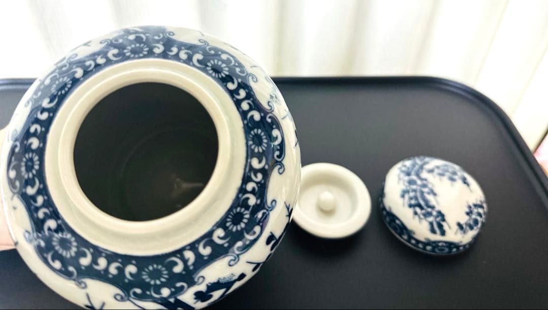龍泉造 中国風呉須白梅飾壺 骨董品 木箱入り 送料込 - メルカリ