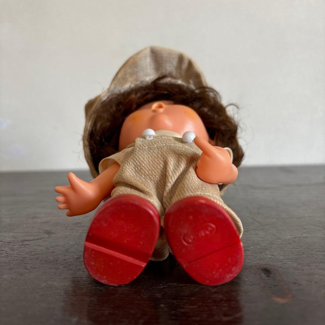 昭和レトロ ソフビ人形 デザインキザワ 天然パーマ そばかすの子