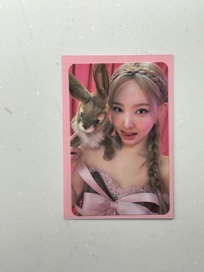 TWICE between 1&2 ナヨン 封入トレカ - メルカリ