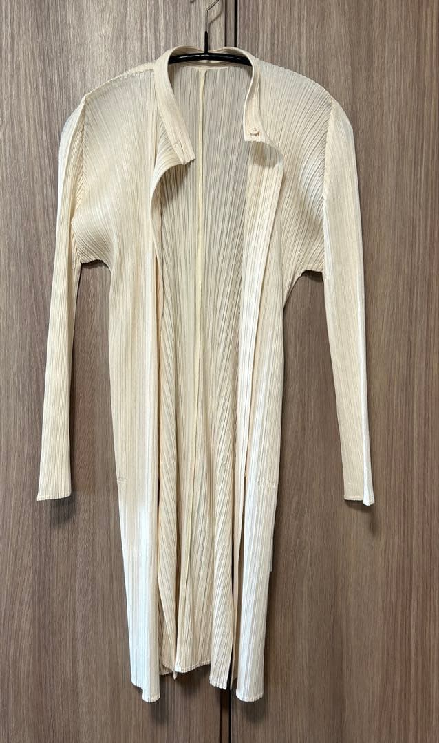 未使用 PLEATS PLEASE 長袖チュニック丈シャツ オフホワイト - メルカリ