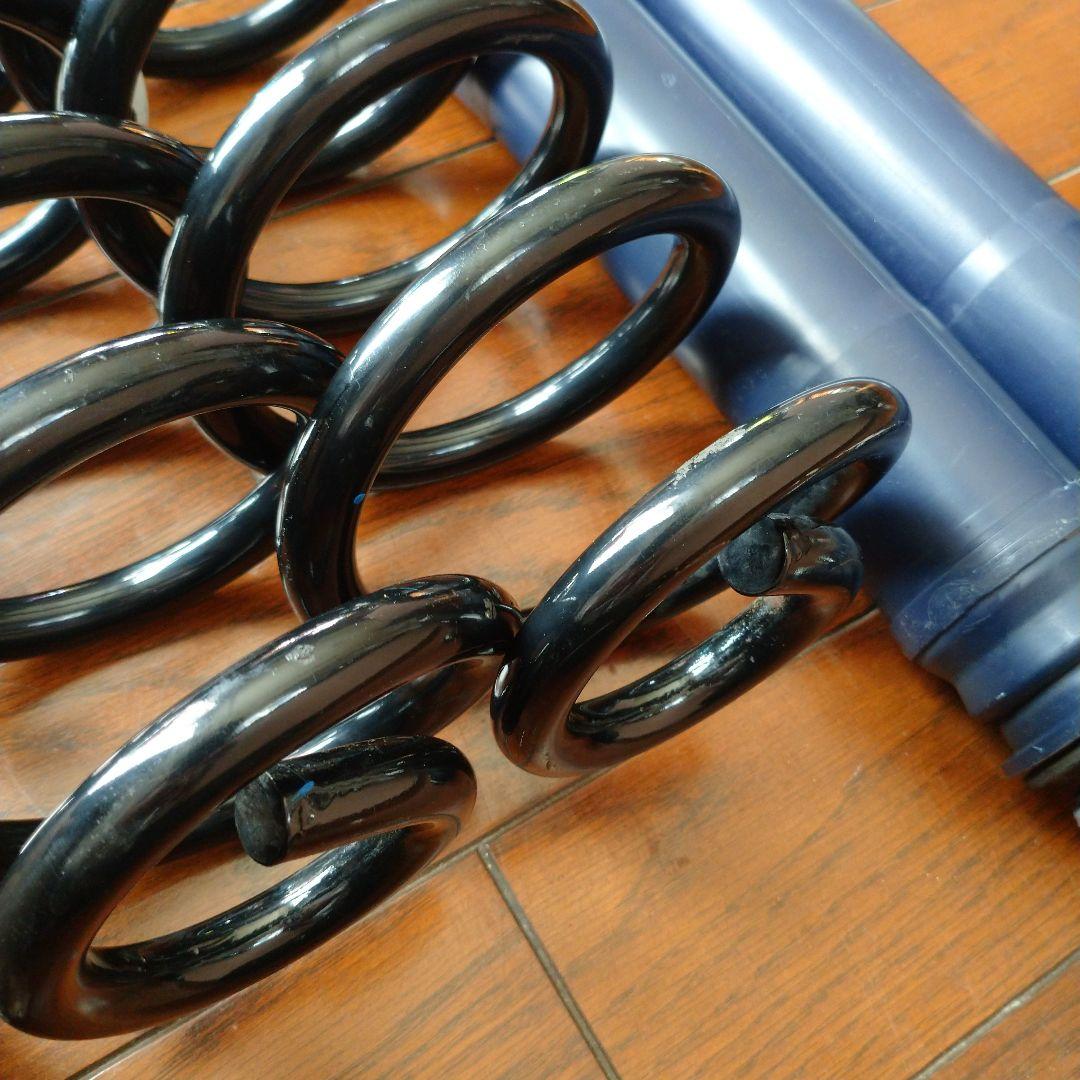 20アルファード ヴェルファイア リア純正ショック アブソーバー