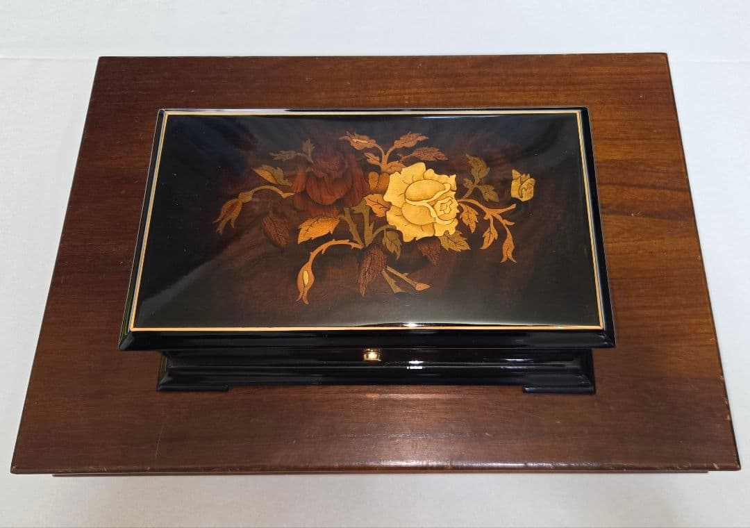 リュージュ オルゴール カノン 72弁 ローズ 象嵌 共鳴箱 オルゴール