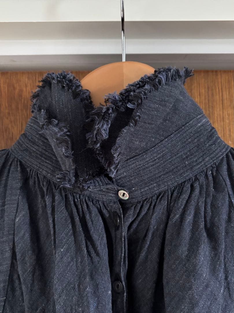 美品】yunahica インディゴリネン フリルブラウス サイズ2 - メルカリ