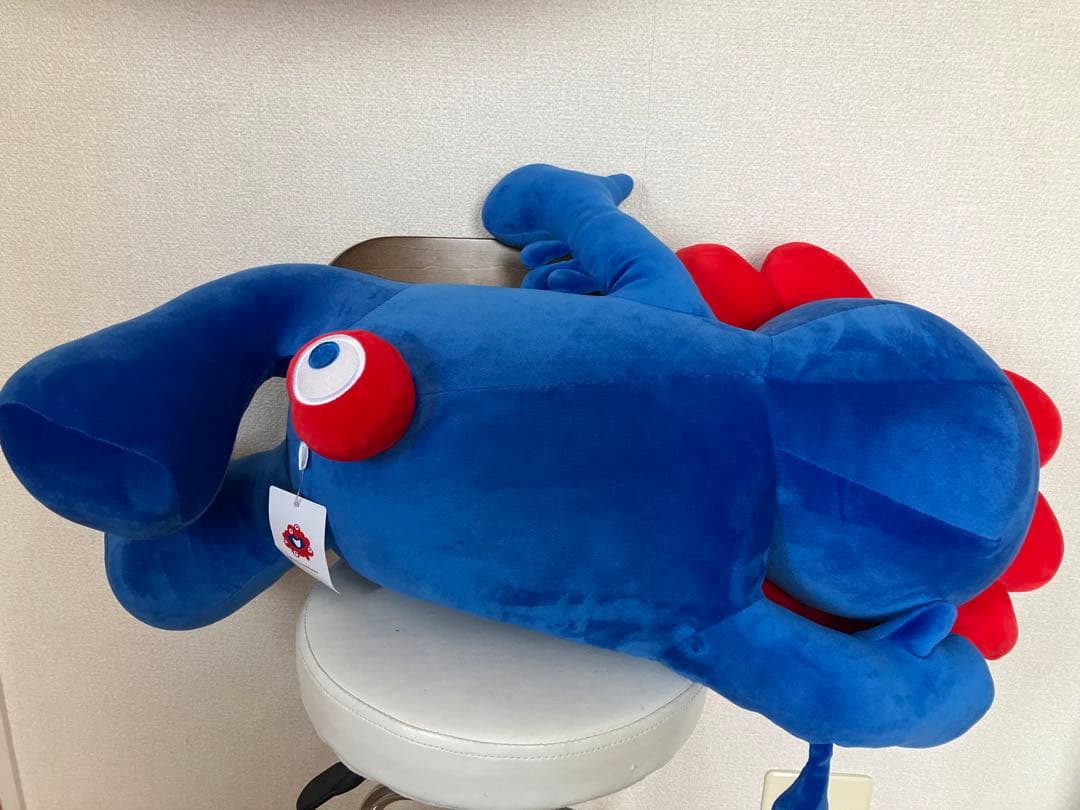 ミャクミャク】大阪万博限定 EXPO2025 寝そべりぬいぐるみ 1等 - メルカリ