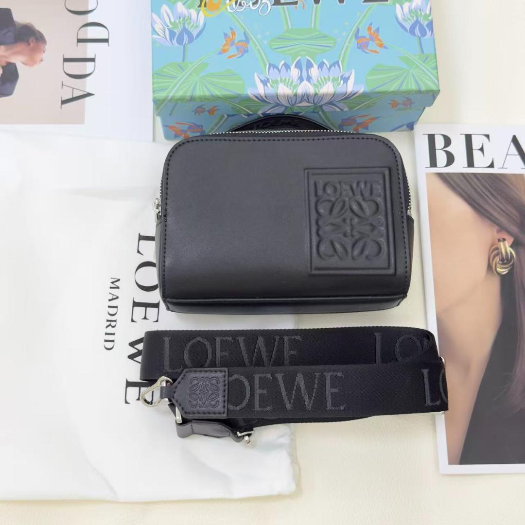 ブラックレザーのメッセンジャーバッグ、ジッパー付きポケット メッセンジャーバッグ メンズ 大きめ 防水 a4 大容量 キャンバス 革