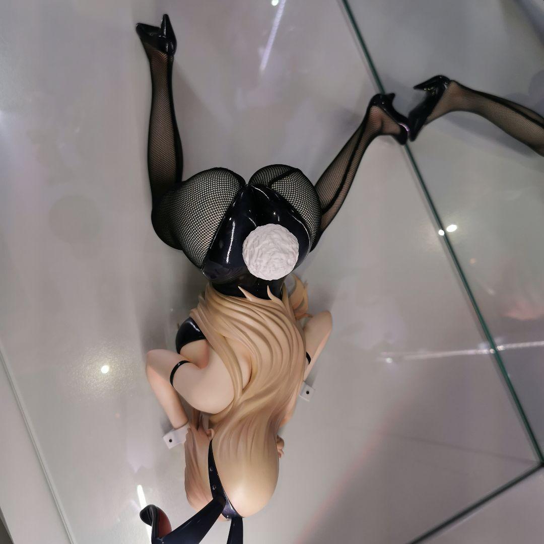 フリーイング アイリスディーナ・ベルンハルト バニーVer.