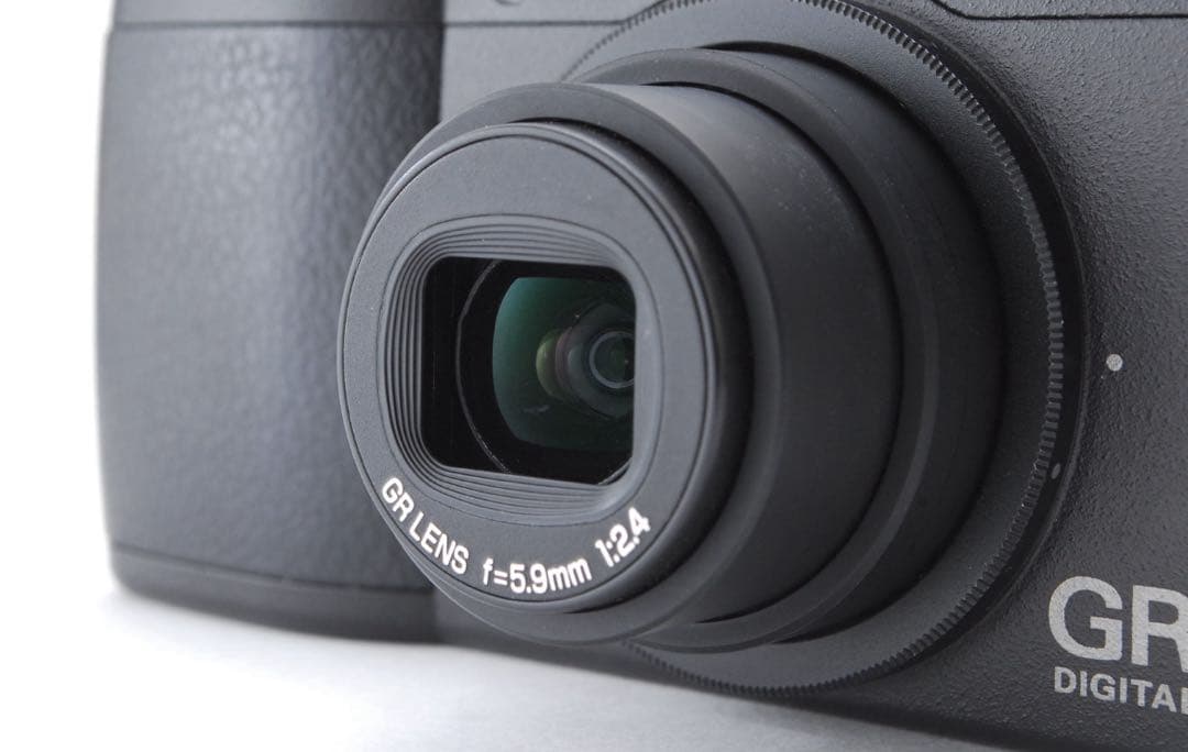 Ricoh GR DIGITAL Ⅱショット回数2000
