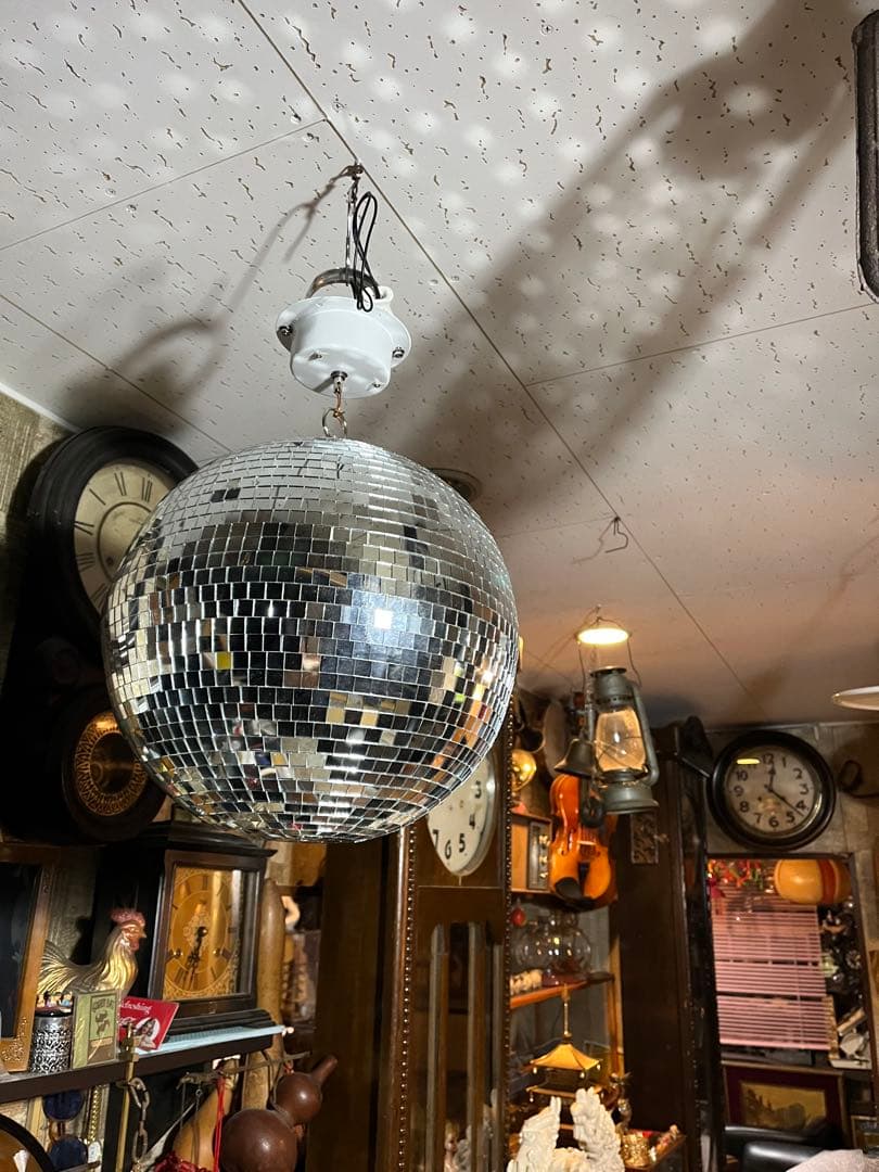 ミラーボウル、ディスコミラーボウル、踊り場、マハラジャ、電動回転ミラーボウル、