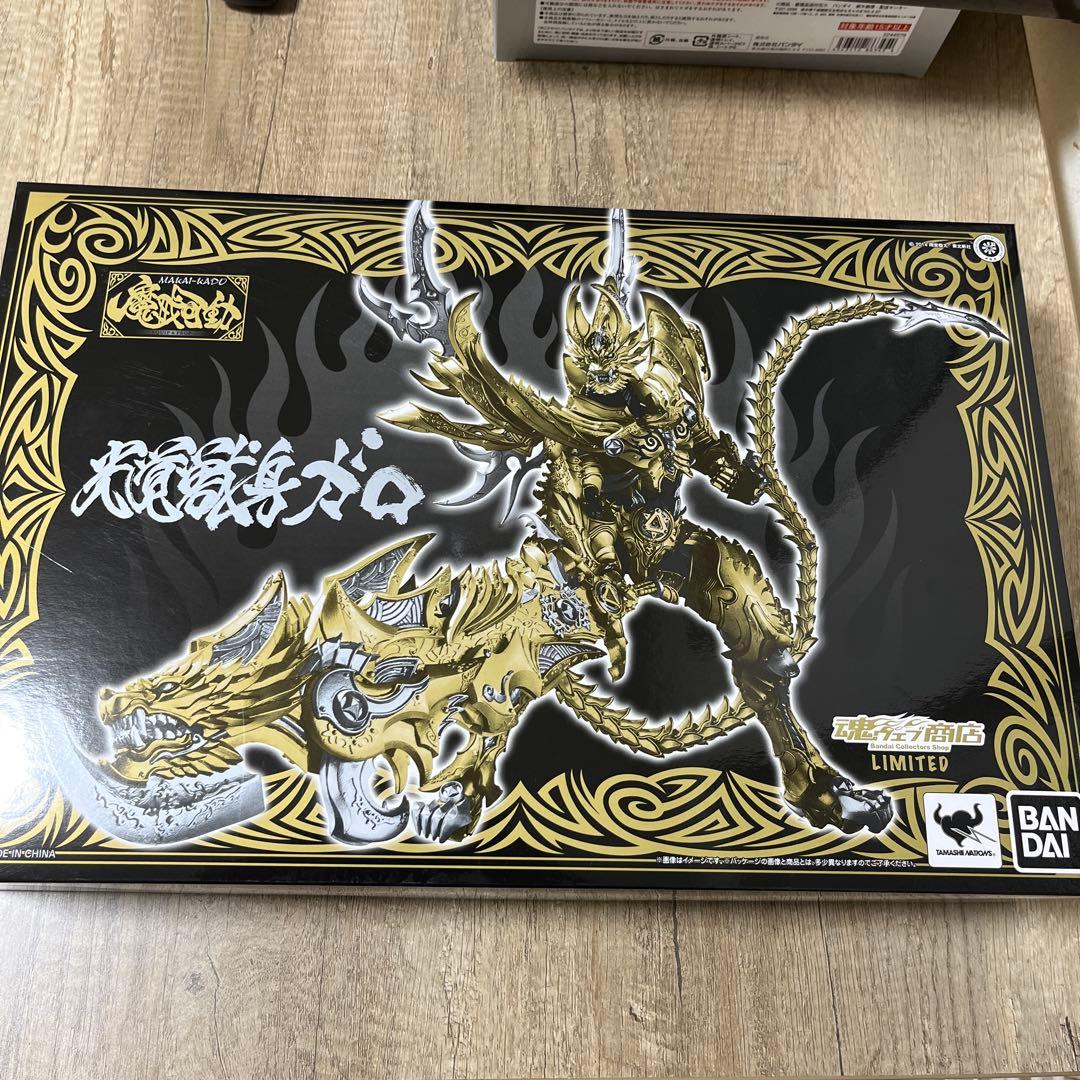 新品　バンダイ　魂ウェブ商店　限定　光覚獣身ガロ レビュー】 バンダイ 魂ウェブ商店 魔戒可動 光覚獣身 ガロ [牙狼