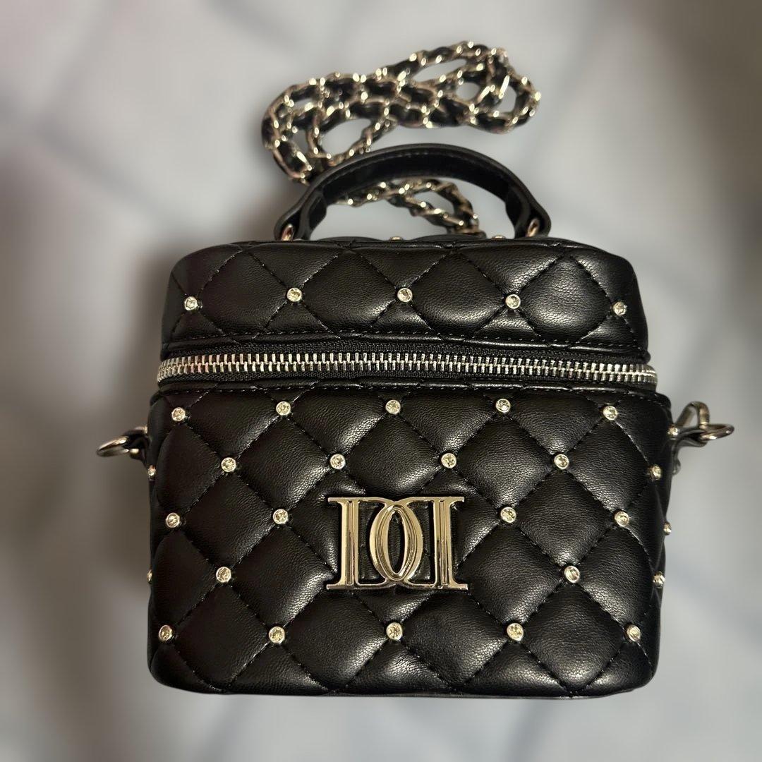 Darich キルティングショルダーバッグ 黒の通販はau PAY マーケット