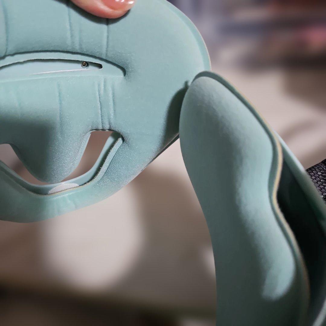 TechLove ネックストレッチャー ミントグリーン ポンプ付き - メルカリ